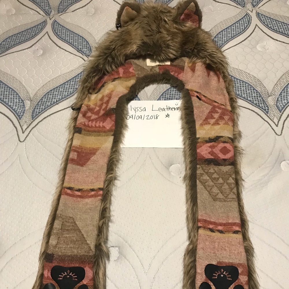 Coyote Italy Spirithood